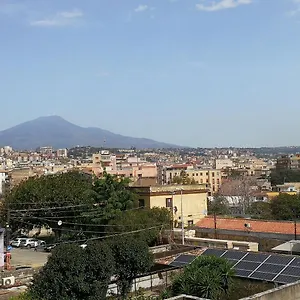 https://casa-739.catania-hotels.net