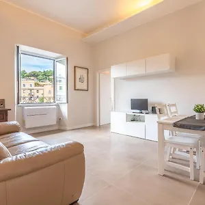  Apartment Trastevere At Heart